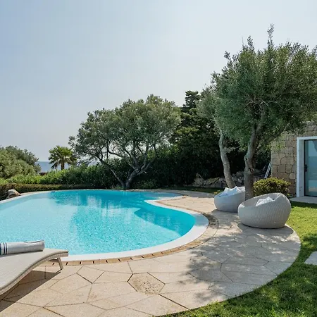 Andrea Luxury In